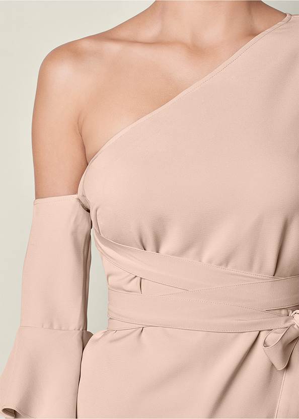 Alternate View Ruffle Off-The-Shoulder Top