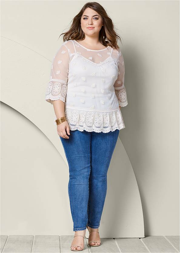 Plus Size Lace Top | VENUS