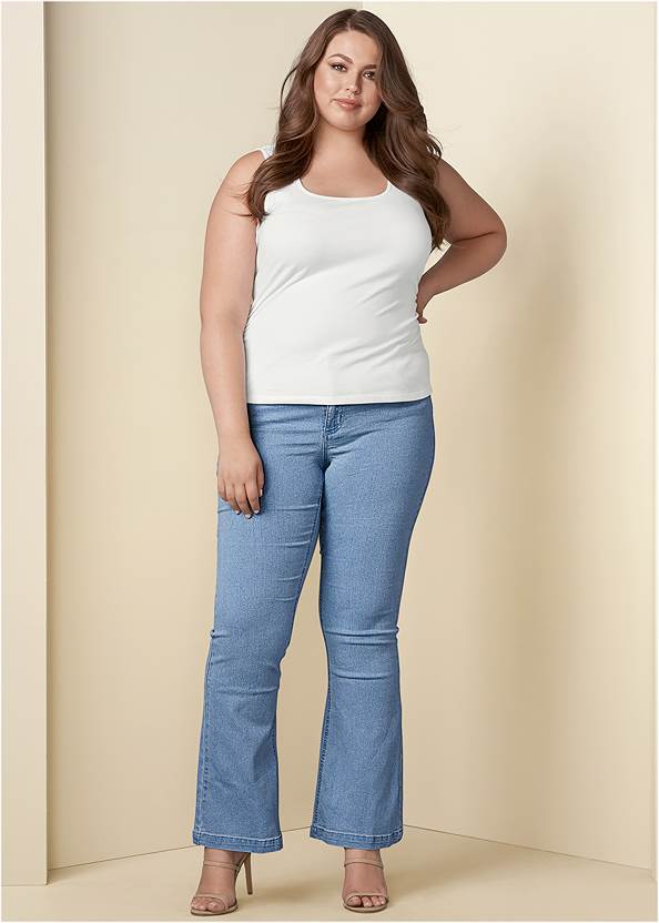 Halle Bootcut Jeans