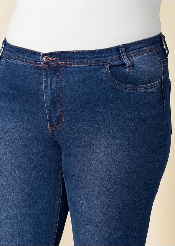 Plus Size Casual Bootcut Jeans in Dark Wash | VENUS