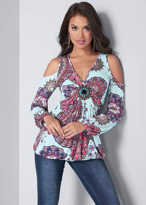 Cropped front view Cold-Shoulder Print Top