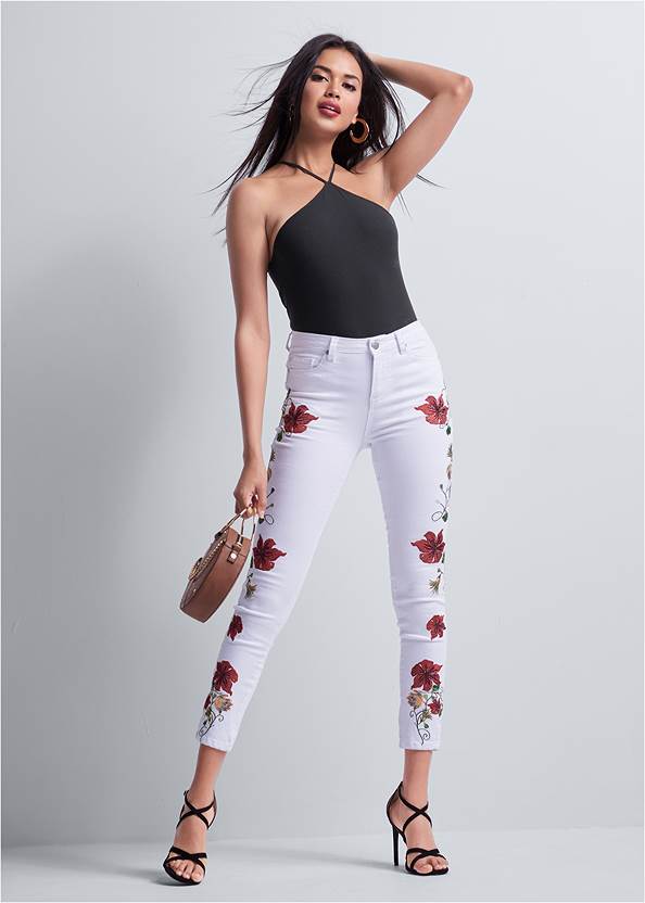 Front View Cropped Floral Embroidered Jeans