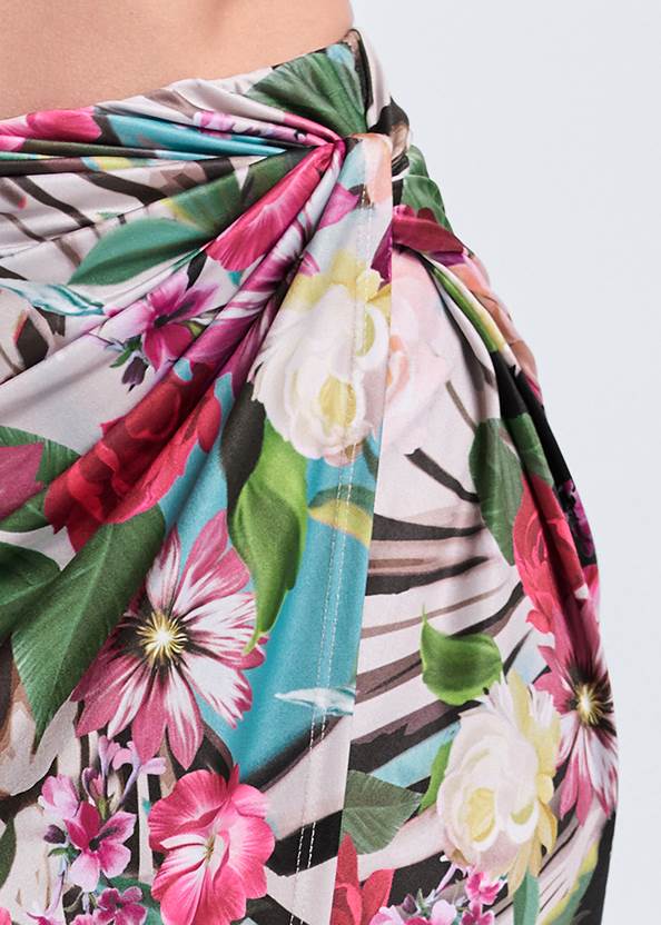Detail front view Tropical Print Midi Skirt
