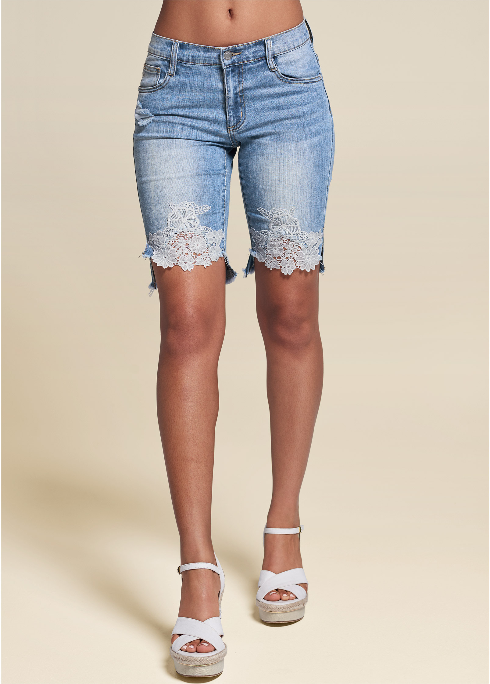 Lace deals bermuda shorts