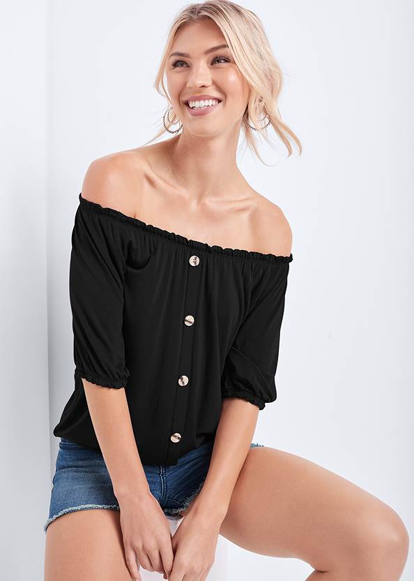 Off-The-Shoulder Casual Top,Cutoff Jean Shorts,Braided Double Strap Mules