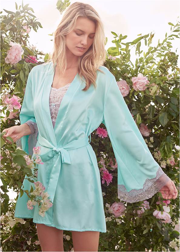 Cropped front view Satin And Lace Detail Robe