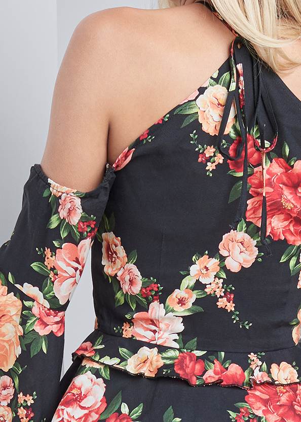 Detail back view Floral Bell Sleeve Top