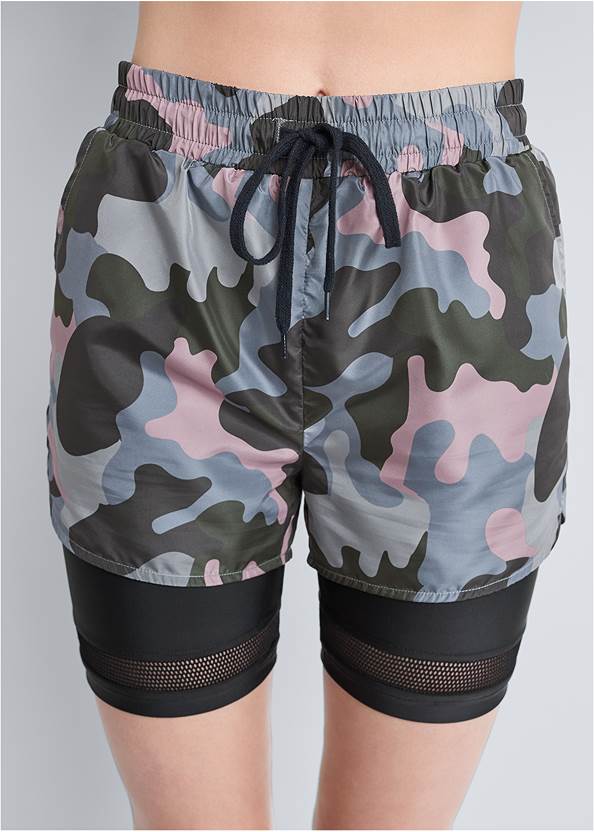 Detail  view Camo Active Shorts Set