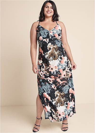 Plus Size Floral Maxi Dress