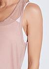 Detail front view Mesh Active Tank Top