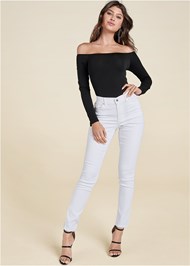 Mid Rise Color Skinny Jeans in White | VENUS