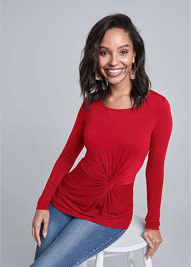 Knot Twist Front Top