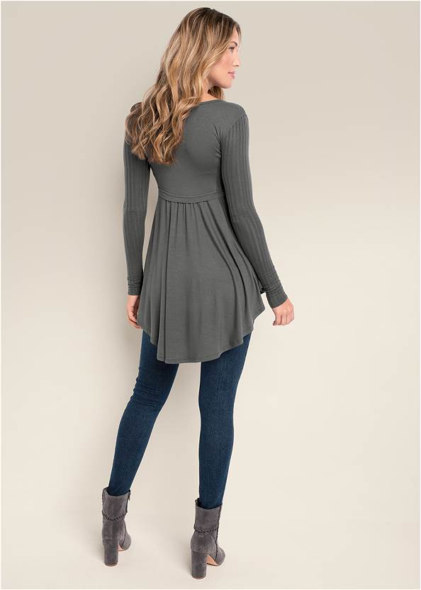 Full Front View High-Low Ribbed Casual Top
