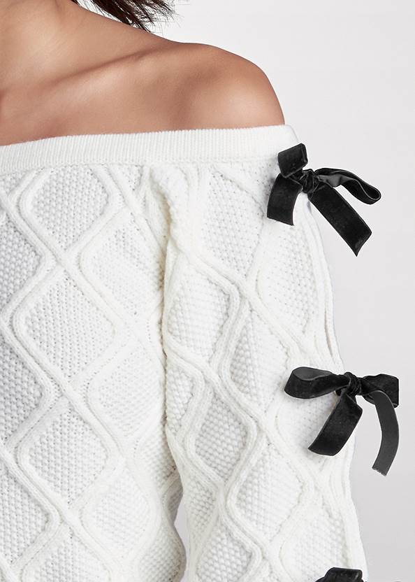 Detail front view Cable Knit Bow Sleeve Sweater