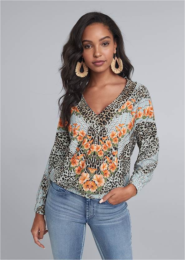 Cropped front view Mixed Print V-Neck Top
