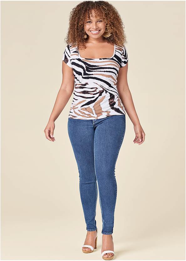 Full Front View Printed Square Neck Top