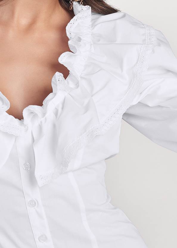 Detail front view Ruffle Blouse