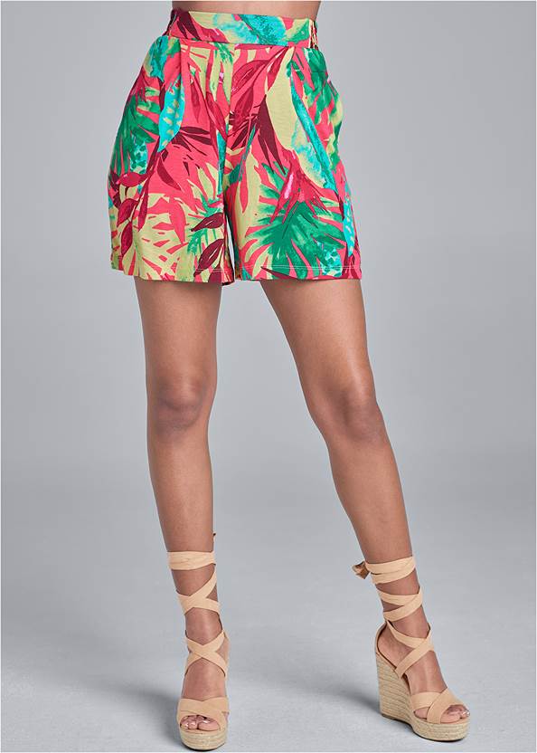 Front View Floral Printed Shorts