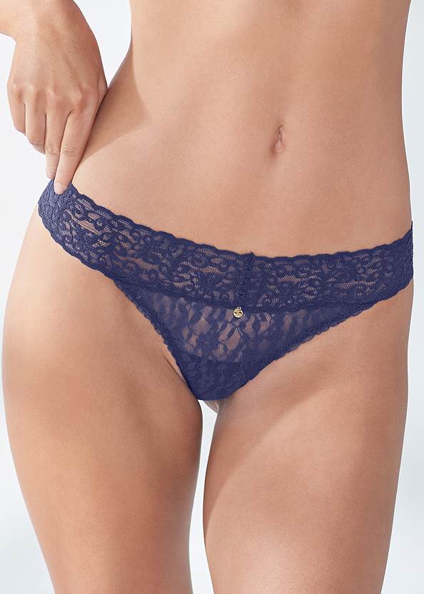 Alternate View Pearl By Venus® Allover Lace Thong 3 Pack