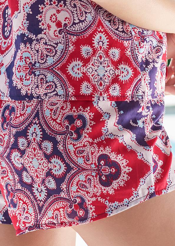 Detail back view Shorts Pajama Set