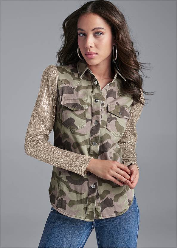 Sequin Sleeve Camo Top,Bum Lifter Jeans,Casual Bootcut Jeans,Lace-Up Tall Boots,Faux-Leather Buckle Boots,Hoop Earrings,Camo Tote Bag