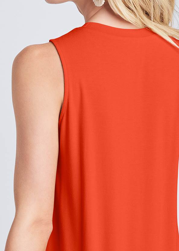 Detail back view Easy Twist Front Tank Top