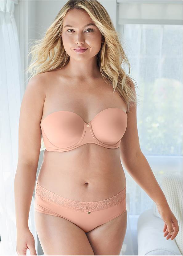 Full Front View Pearl By Venus® Strapless Bra