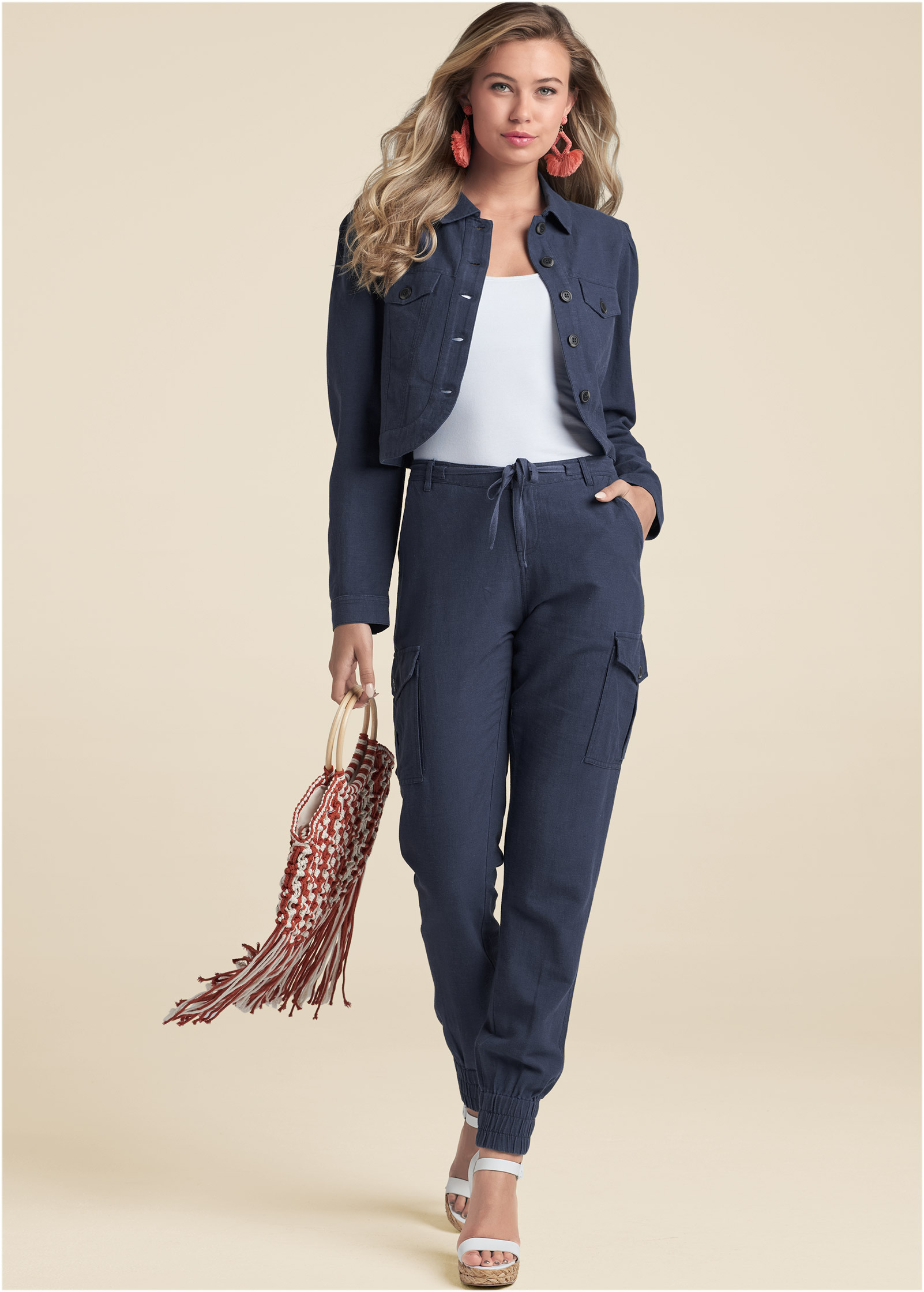 jogger pants suit