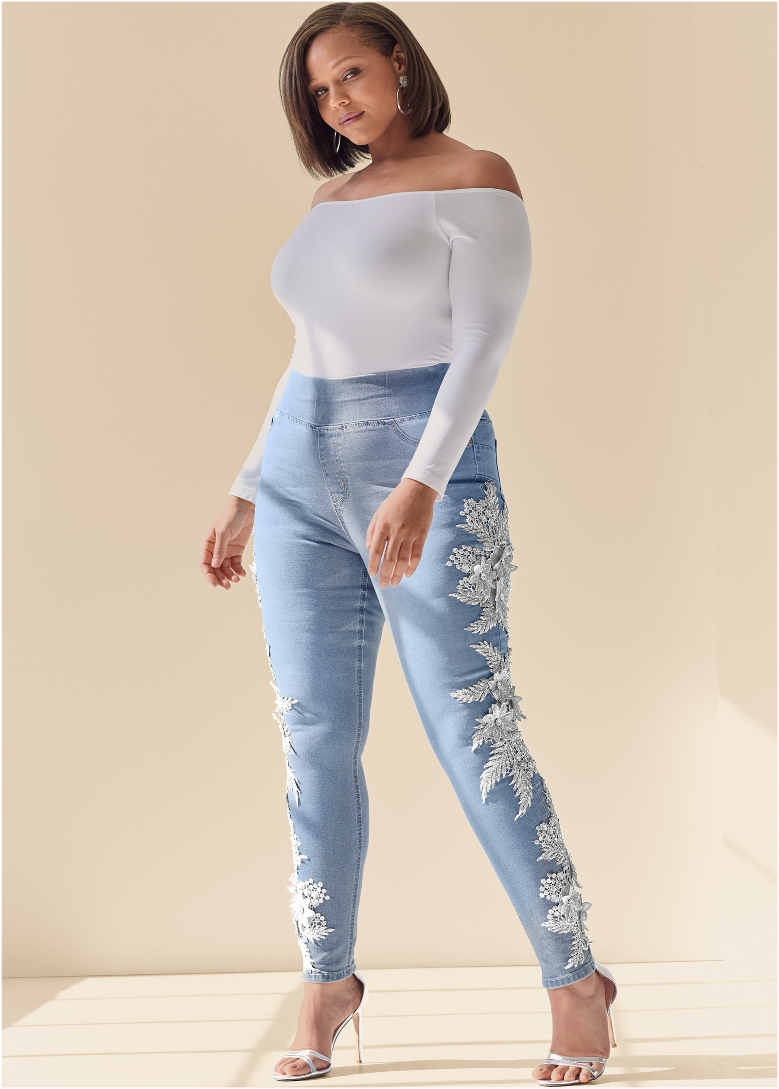 Jeans with pearls plus 2024 size