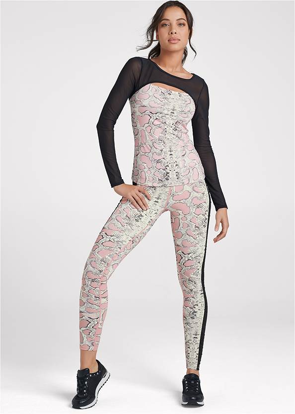 Alternate View Ruched Workout Leggings