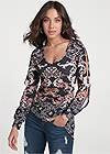 Cropped front view Cold-Shoulder Print Top