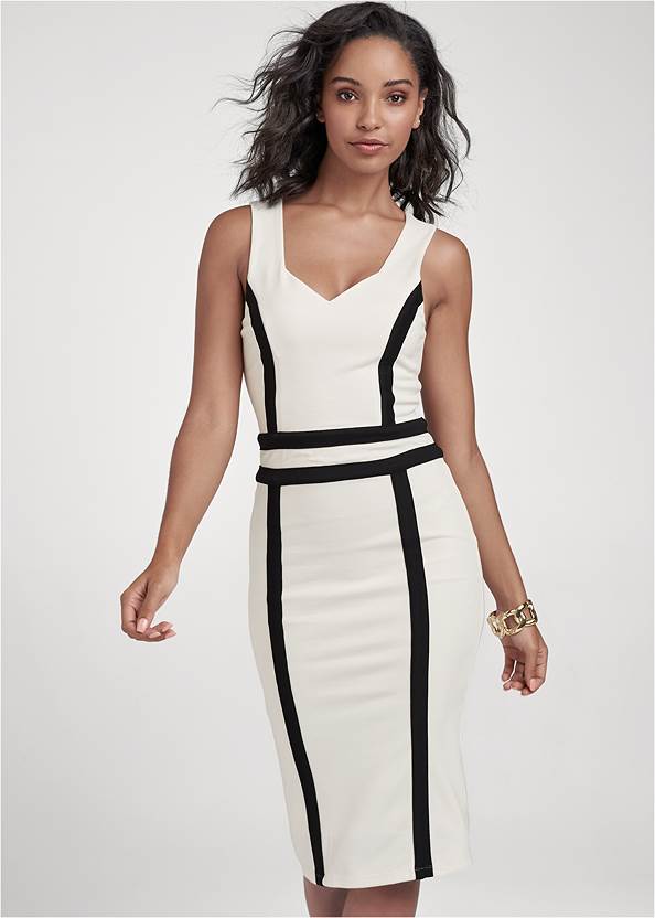 Cropped front view Color Block Midi Dress
