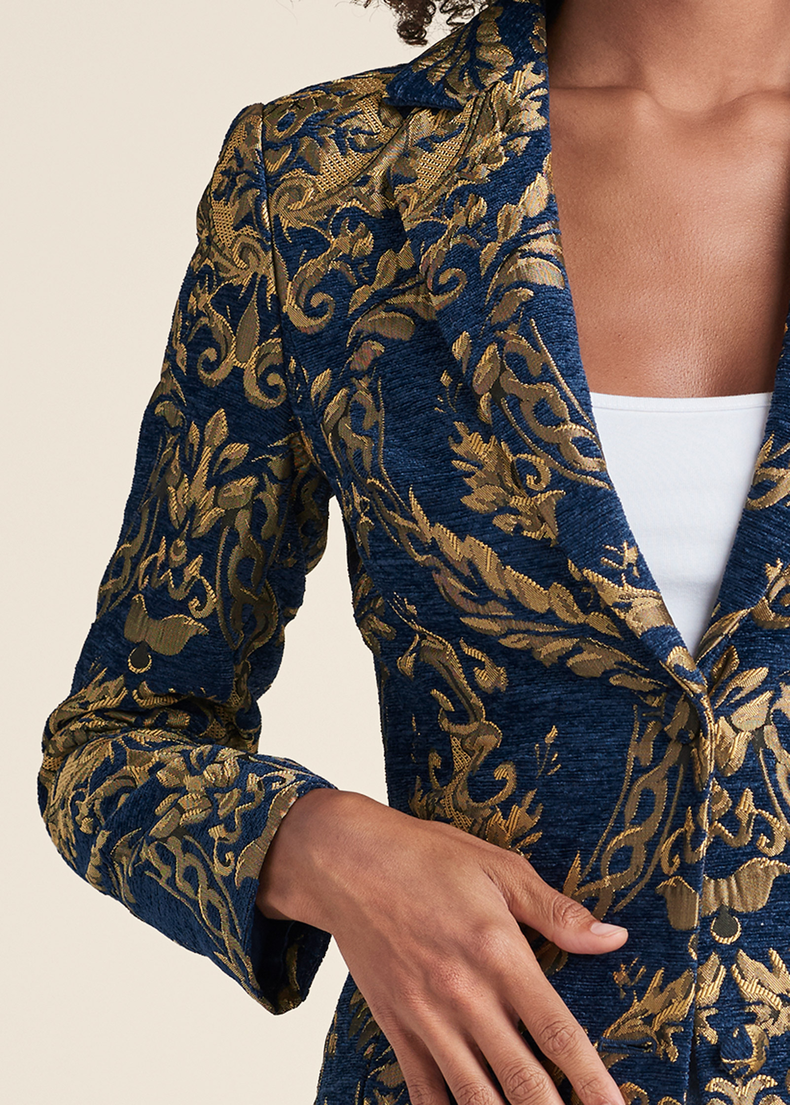 Jacquard Paisley Blazer in Blue Multi | VENUS