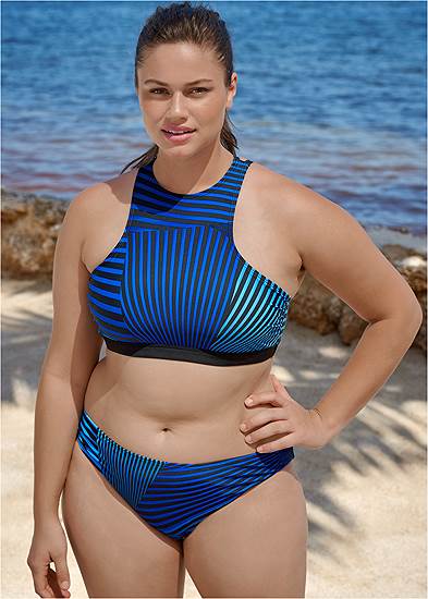 Plus Size Strappy Back Sport Top