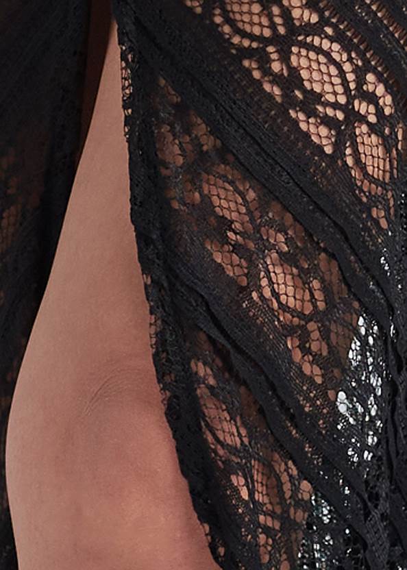 Detail front view Twist-Front Lace Dress
