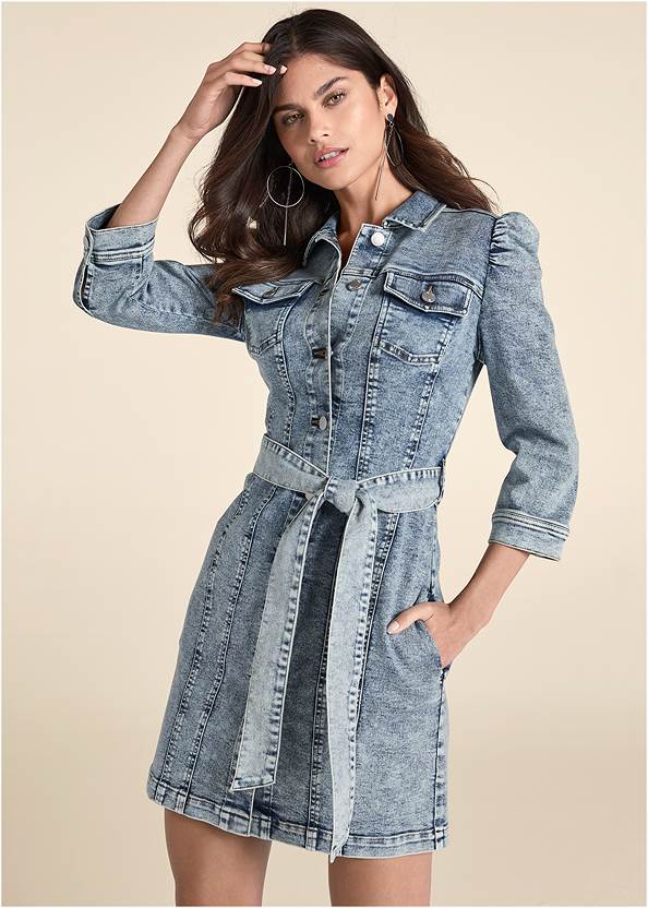 Cropped front view Button-Up Denim Dress