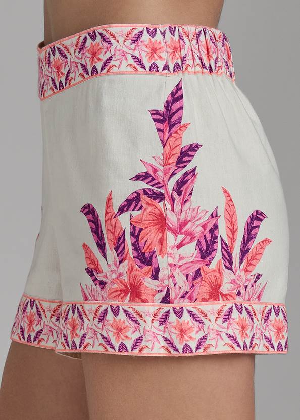 Detail side view Strawberry Floral Shorts