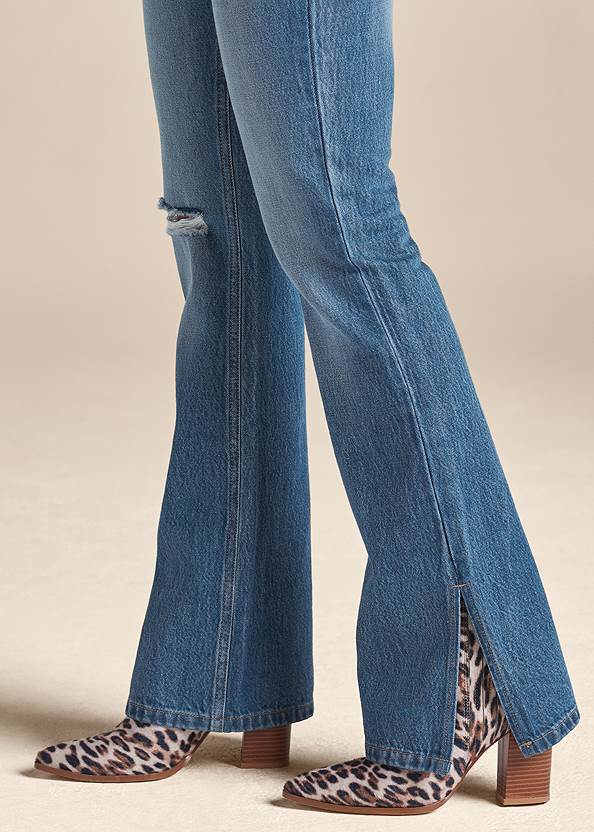 Detail side view New Vintage Split Hem Jeans