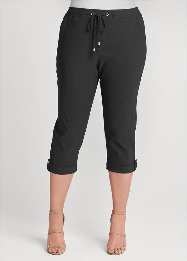Cropped Front View Casual Pull-On Cuffed Capris