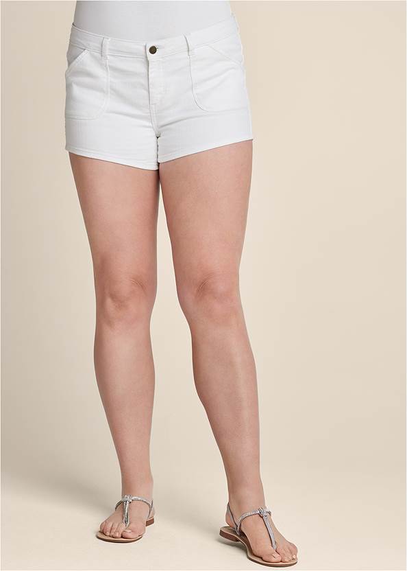 Cropped Front View Americana Shorts