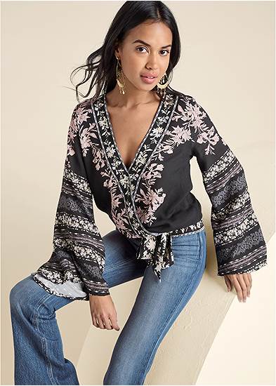 Plus Size Bell Sleeve Print Wrap Top
