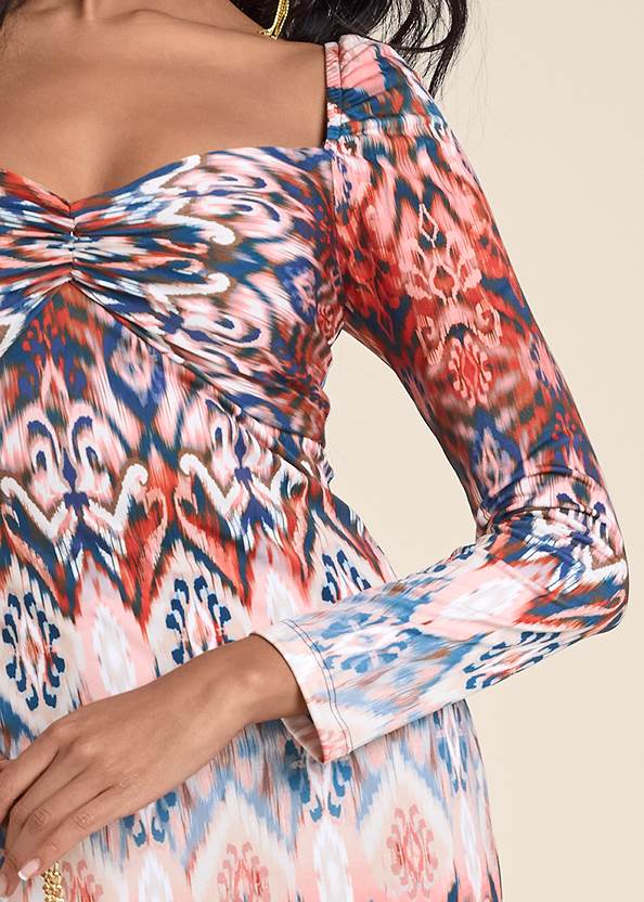 Detail front view Printed Bodycon Dress