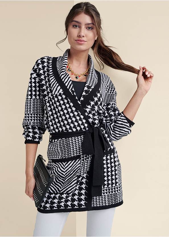 Cropped Front View Houndstooth Wrap Cardigan