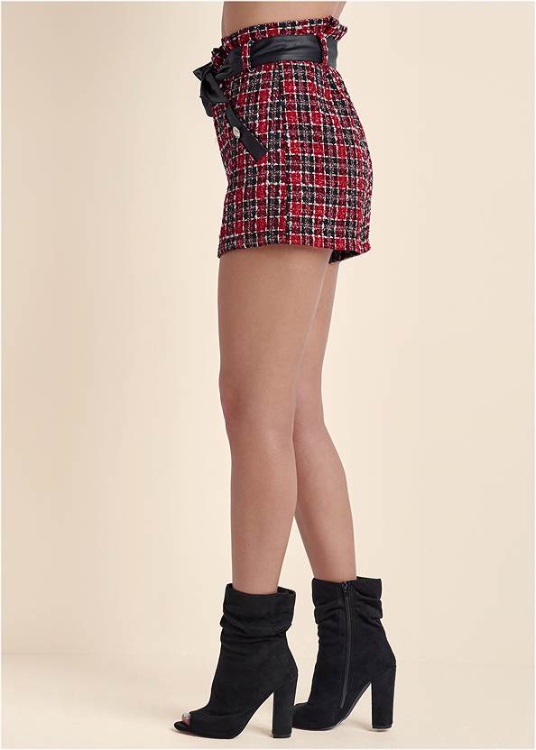 Waist down side view Gathered Tweed Shorts