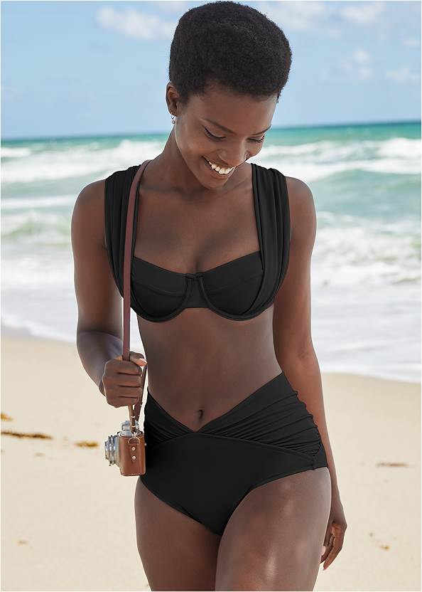 aflange element Samle The Audri Moderate Mid-Rise Bottom Bikini - Black Beauty | VENUS
