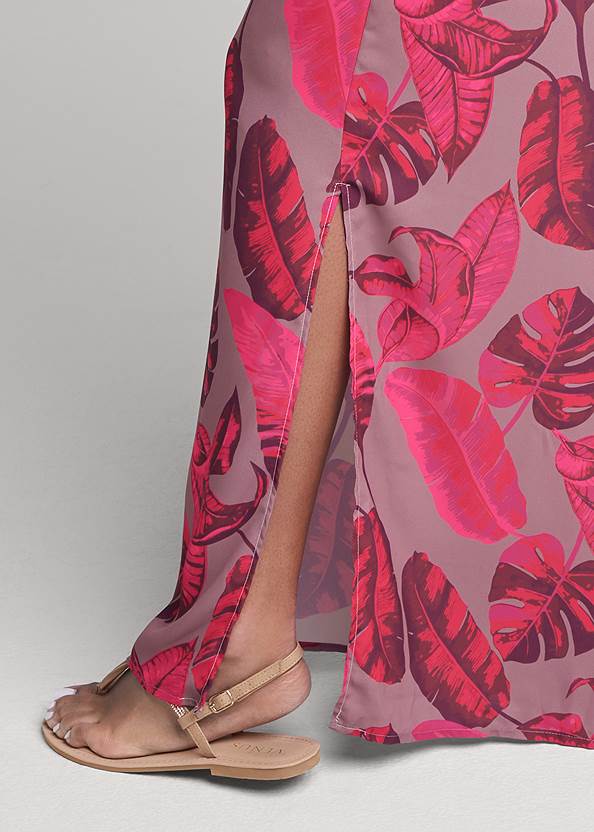 Cold-Shoulder Palm Dress in Taupe Multi | VENUS
