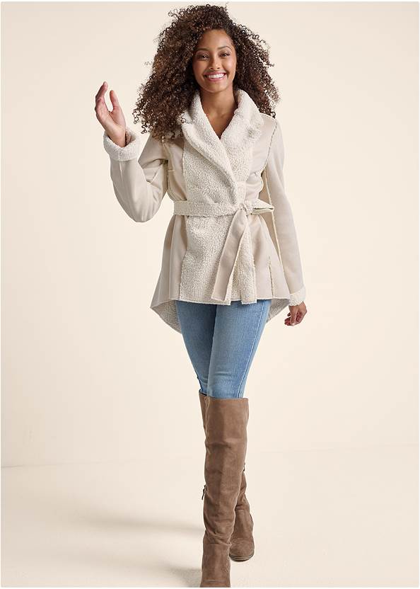 Reversible Faux-Sherpa Coat,Tailored Button-Up Bodysuit,Halle Bootcut Jeans,Heidi Skinny Jeans
