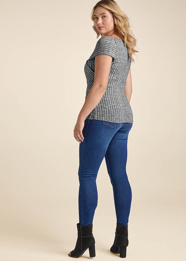 Back View Ribbed Slimming Neckline Top