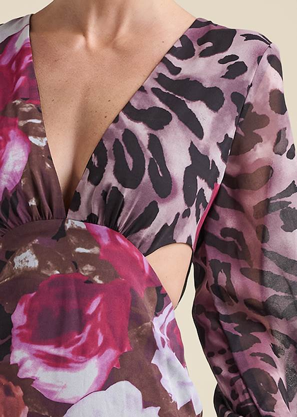 Alternate View Cutout Detail Printed Gown