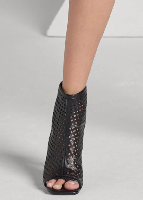 Detail front view Perforated Booties